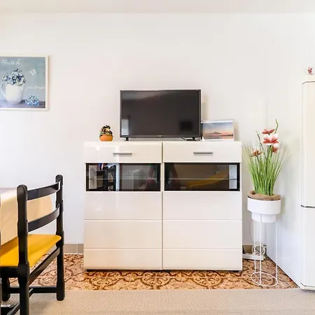 Holiday home Kuca Za Odmor Marija *