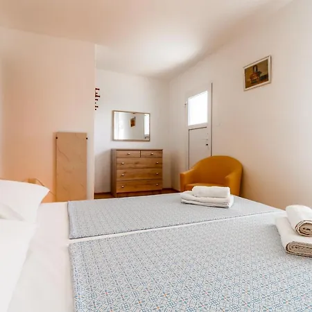 Holiday home Kuca Za Odmor Marija *